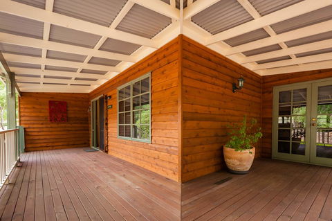 Riverglen Chalets - Accommodation Daintree 7