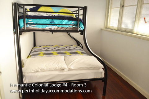 Fremantle Colonial Home - Accommodation Daintree 22