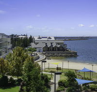 Luxury Suite Bunbury - Accommodation Daintree