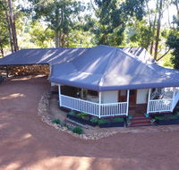 Quiet Escapes Cottages - Accommodation Daintree
