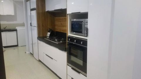 Mandurah Beach Front Apartment - Accommodation Daintree 12
