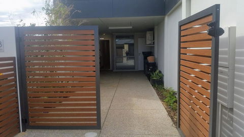 Mandurah Beach Front Apartment - Accommodation Daintree 19