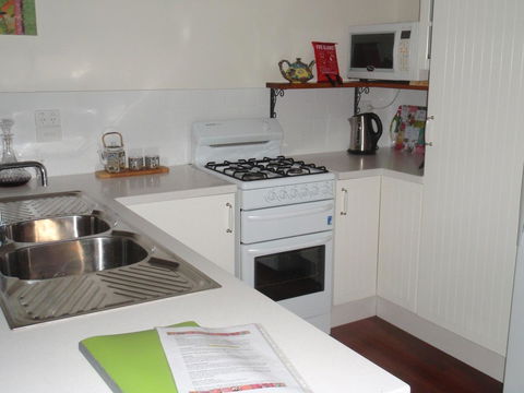 Gypsy Cottage - Accommodation Daintree 4
