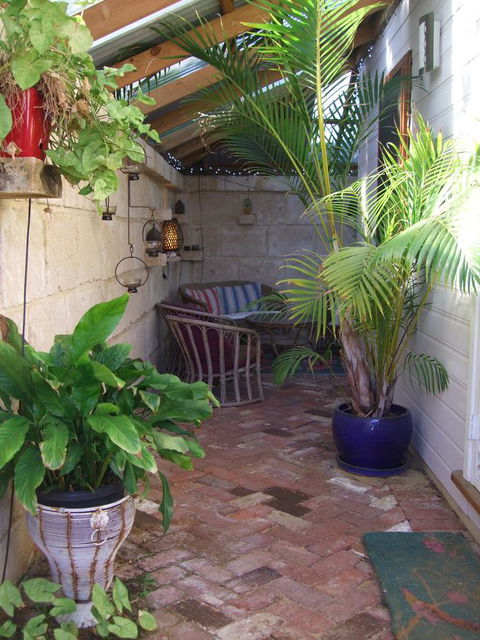 Gypsy Cottage - Accommodation Daintree 8