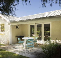 Whitesands Holiday Villas - Accommodation Daintree