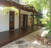 Beach House on Fox - Accommodation Daintree