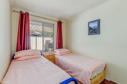 Brilliant, Neat, Convenient, Family-friendly House - Accommodation Daintree 9