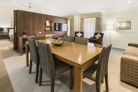 Karratha International Hotel - Accommodation Daintree 6