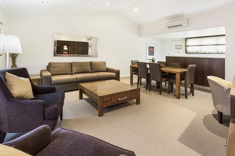 Karratha International Hotel - Accommodation Daintree 3