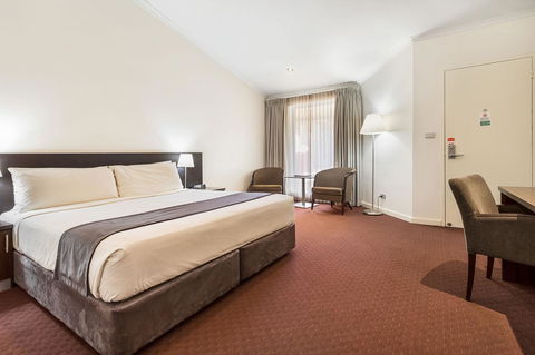 Karratha International Hotel - Accommodation Daintree 13