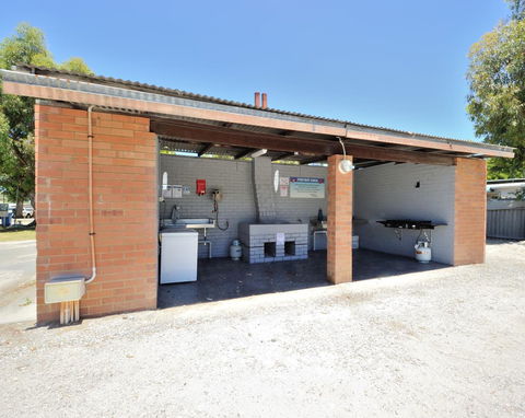 Mandurah Coastal Holiday Park - Accommodation Daintree 37