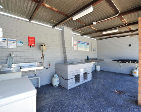 Mandurah Coastal Holiday Park - Accommodation Daintree 38