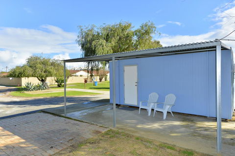 Mandurah Coastal Holiday Park - Accommodation Daintree 35