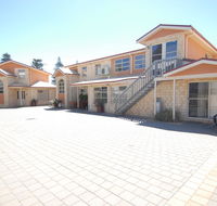 Yot Spot Apartments - Accommodation Daintree