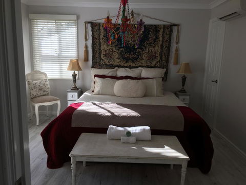 Applegate Lane Chalet - Accommodation Daintree 7