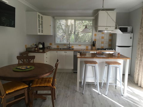 Applegate Lane Chalet - Accommodation Daintree 12
