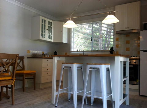 Applegate Lane Chalet - Accommodation Daintree 13