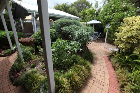 Jacaranda Guest House - Accommodation Daintree 26