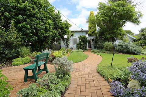 Jacaranda Guest House - Accommodation Daintree 38