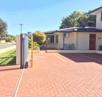 The Royal Dolphin Bed  Breakfast Safety Bay - Accommodation Daintree