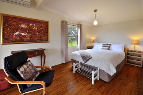 Balingup Highview Chalets - Accommodation Daintree 3