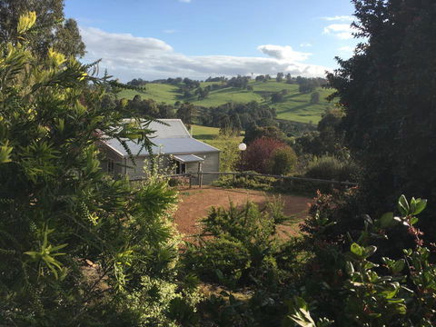 Balingup Highview Chalets - Accommodation Daintree 24