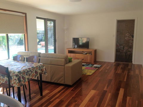 Lemon Tree Lodge - Accommodation Daintree 0