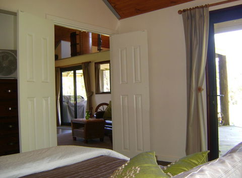 Scotsdale Valley Studios - Accommodation Daintree 10
