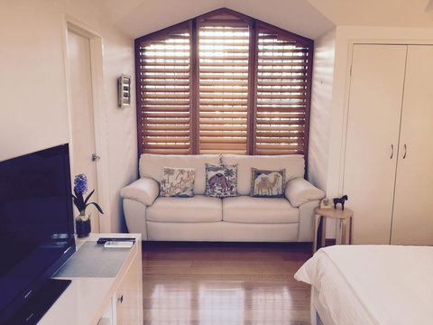 Fremantle Beach Studio - Accommodation Daintree 0