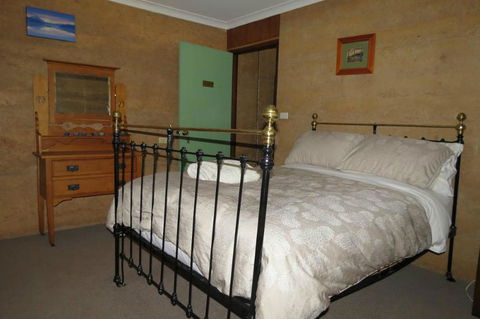 Bentwood Olive Grove Accommodation - Accommodation Daintree 16