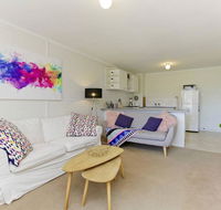 SEA BREEZE  between Cottesloe Beach  Swan River - Accommodation Daintree