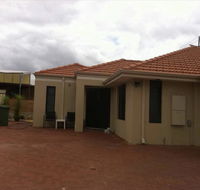 House close to airport - Accommodation Daintree