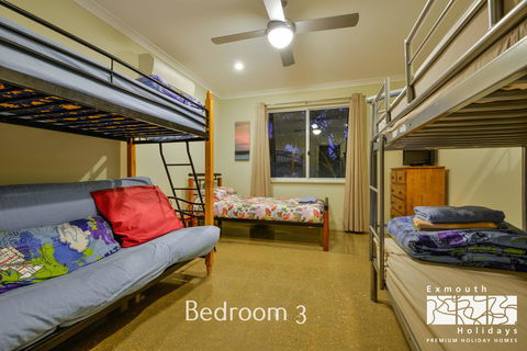 13 Learmonth Street - Close To Town Centre - Accommodation Daintree 9