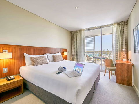 The Sebel Mandurah - Accommodation Daintree 11