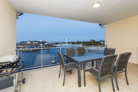 Dolphin Quay Apartments - Accommodation Daintree 23