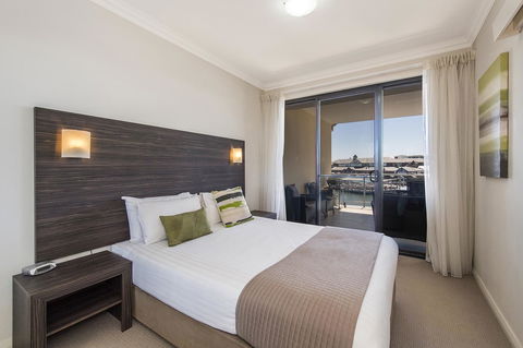 Dolphin Quay Apartments - Accommodation Daintree 29