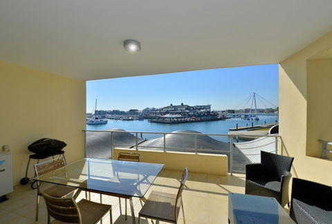 Dolphin Quay Apartments - Accommodation Daintree 8