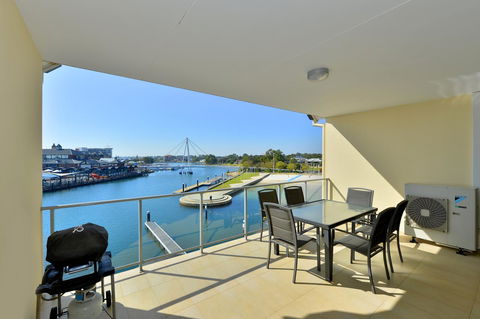 Dolphin Quay Apartments - Accommodation Daintree 5