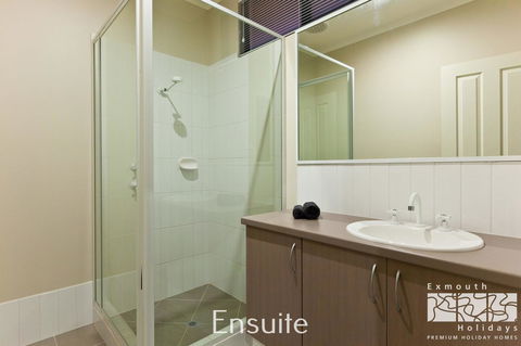 3 Kestrel Place - Accommodation Daintree 10