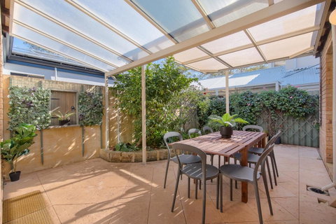 Applecross Village Residence - Accommodation Daintree 25