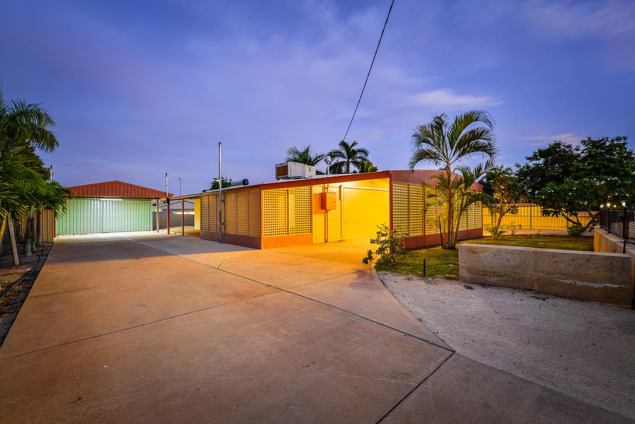 Exmouth WA Accommodation Daintree