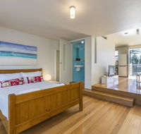 Cottesloe Tree Top Studio - Accommodation Daintree