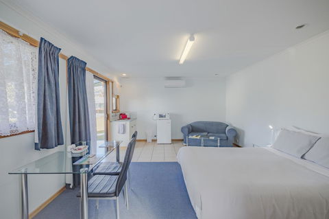 Queechy Motel - Accommodation Daintree 5