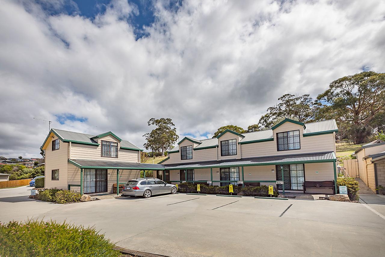 St Helens TAS Accommodation Daintree