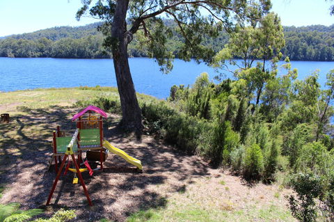 Tullah Lakeside Lodge - Accommodation Daintree 30