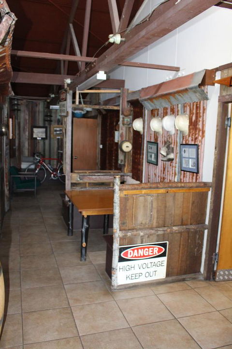 Tullah Lakeside Lodge - Accommodation Daintree 11