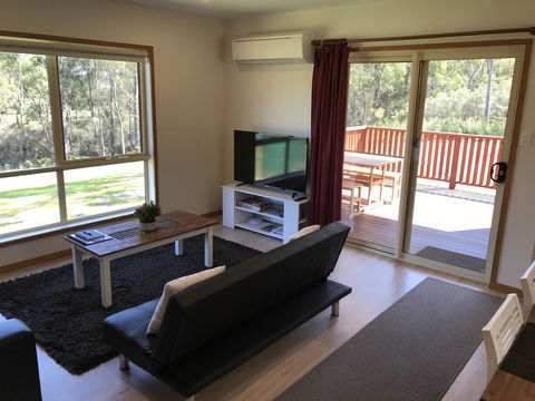 Loma Cottages - Accommodation Daintree 1