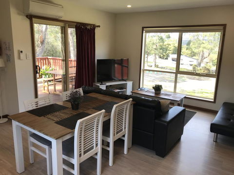 Loma Cottages - Accommodation Daintree 3