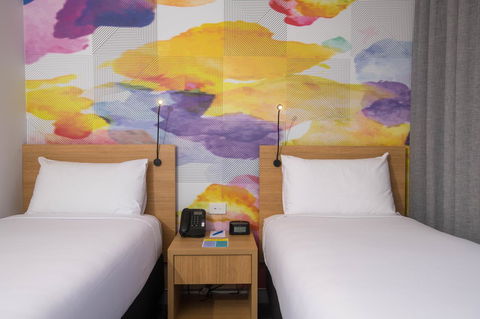 Ibis Styles Hobart - Accommodation Daintree 2