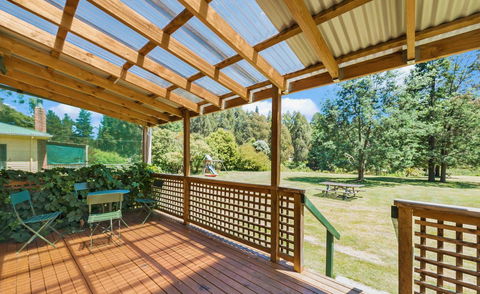 Giants Table And Cottages - Accommodation Daintree 21
